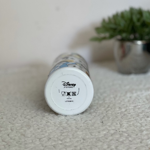 Minnie Mouse collectable water bottle - Picture 4 of 4